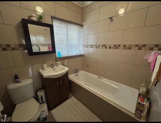1 BEDROOM APARTMENT FOR SALE IN LYTTELTON